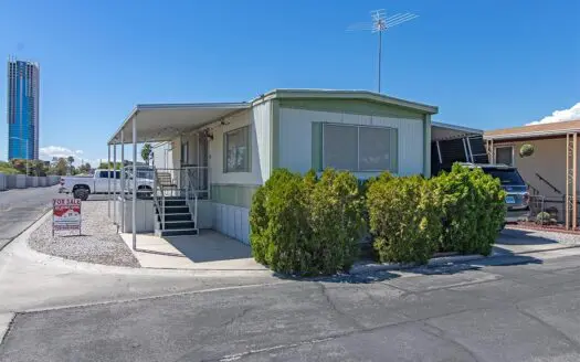 1981 Cavco 14x48 1 bedroom 1 bathroom mobile home For Sale Eldorado Estates Family Mobile Home Park - 4525 W. Twain Ave Las Vegas NV 89103. abcmobileHomes.com (702) 641-4444