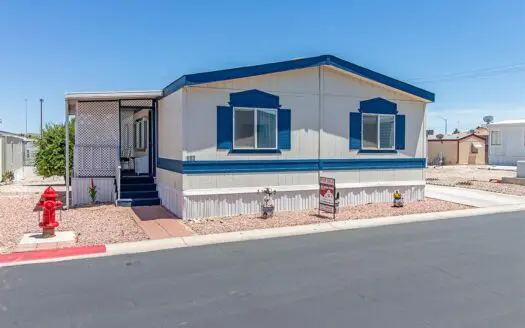 1997 24x44 Skyline 3 bedroom 2 bathroom mobile home For Sale in Maycliff 55+ Mobile Home Park - 3601 E. Wyoming Ave Las Vegas, NV abcmobilehomes.com (702) 641-4444