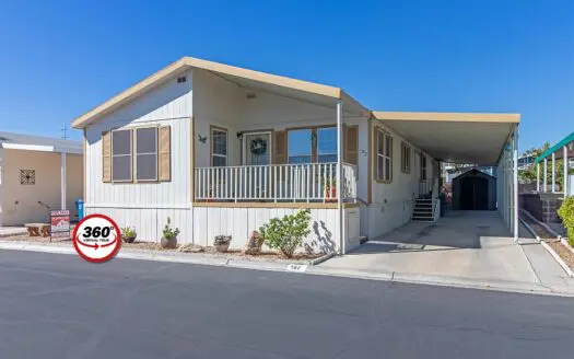 2000 Cavco 27x64 2 bedroom 2 bathroom mobile home For Sale Flamingo West 55+ Gated Mobile Home Park - 8122 W. Flamingo Rd. Las Vegas NV 89147 abcmobilehomes.com (702) 641-4444