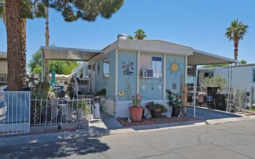 1976 12x66 2 bedroom 1 bath mobile home For Sale Palm Grove 55+ Mobile Home Park - 1624 Palm St. Las Vegas, NV 89104 abcmobilehomes.com (702) 641-4444