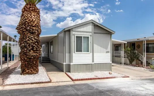 1983 Fleetwood 14x66 2 bedroom 2 bathroom mobile home For Sale Cabana 55+ Mobile Home Park - 5303 E. Twain Ave Las Vegas, NV 89122 abcmobilehomes.com (702) 641-4444