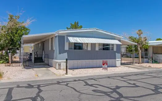 1972 Villa West 24x60 2 bedroom 2 bathroom mobile home For Sale Riviera Mobile Home Park 2038 Palm Street Las Vegas, NV 89104 abcmobilehomes.com (702) 641-4444