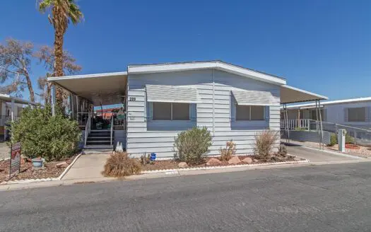 1978 Baywood 24x60 2 bedroom 2 bathroom mobile home For Sale in Sand Creek Mobile Home Park - 2627 S. Lamb Blvd Las Vegas, NV 89121 abcmobilehomes.com (702) 641-4444