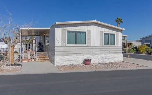 1973 24x60 3 bedroom 2 bathroom mobile home For Sale Boulder Cascade Mobile Home Park - 1601 S. Sandhill Rd Las Vegas, NV 89104 abcmobilehomes.com (702) 641-4444