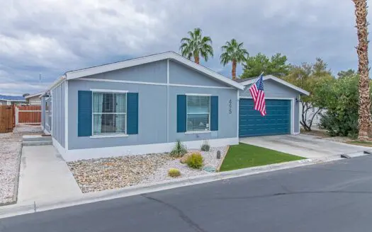 1990 Home Systems 24x52 3 bedroom 2 bathroom mobile home For Sale Tropicana Palms Mobile Home Park 6420 E. Tropicana Ave. Las Vegas NV 89122 abcmobilehomes.com 9702) 641-4444