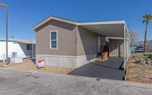 2015 15x72 3 bedroom 2 bathroom mobile home For Sale in Canyon Heights All-Ages Mobile Home Park 2050 Magic Way Henderson NV 89002 abcmobilehomes.com (702) 641-4444