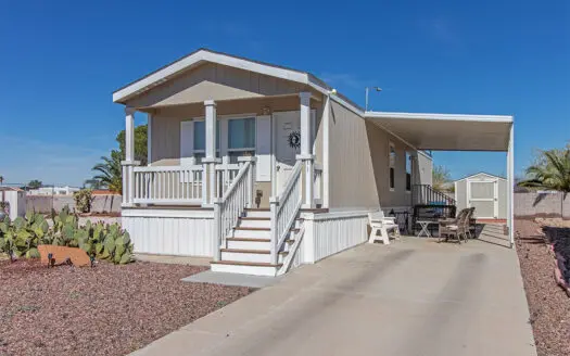 2011 Cavco 2 bedroom 2 bathroom mobile home For Sale Cabana Mobile Home Park - 5303 E. Twain Ave. Las Vegas, NV 89122 abcmobilehomes.com (702) 641-4444