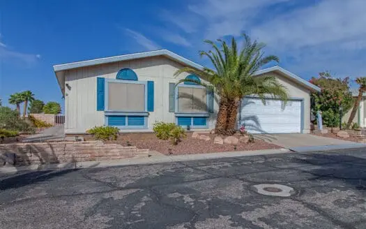 1989 Fleetwood 26x65 3 Bedroom 2 Bath mobile home For Sale in Mountain View 55+ Gated Mobile Home Community - 176 Devon Way Henderson, Nv 89074 ABC Mobile Homes (702) 641-4444