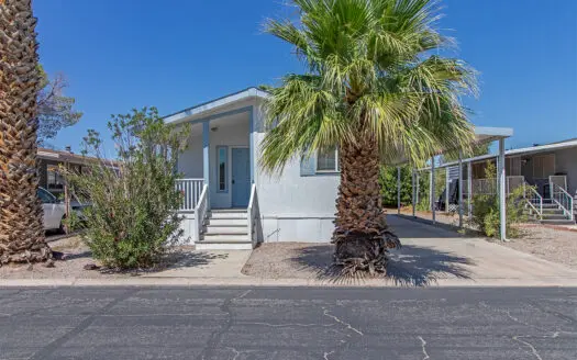 2004 20x56 3 bedroom 2 bathroom mobile home for sale in Cabana 55+ Mobile home Park - 5303 E. Twain Ave. Las Vegas, NV 89122. abcmobilehomes.com (702) 641-4444