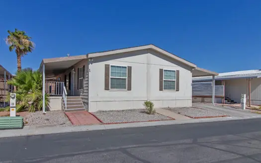 2005 Fleetwood 27x52 3 bedroom 2 bathroom mobile home for sale in Jaycee's Senior Community - 5805 W. Harmon Ave. Las Vegas NV 89103 ABC Mobile Homes