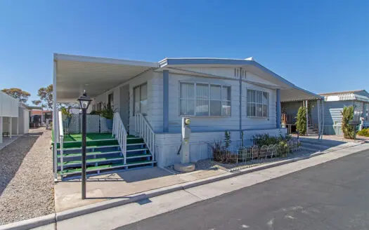 1973 Signature 24x65 3 Bedroom 2 Bath mobile home for sale - Eldorado Estates All-Ages Mobile Home Park - 4525 W. Twain Ave. Las Vegas, NV 89103 ABC Mobile Homes