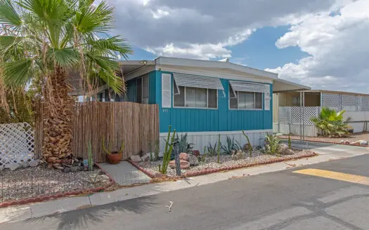 20x45 2-bedroom 2 bathroom mobile home for sale in Riviera All-Ages Mobile home Park 2038 Palm St. Las Vegas, NV 89104 ABC Mobile Homes