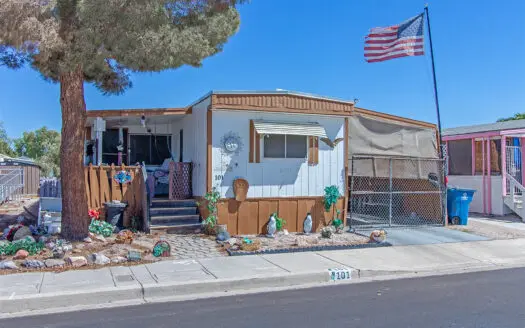 12x60 2 -bedroom 1 bathroom mobile home for sale in Dorothy Kidd 55+ Mobile Home Park 5380 E. flamingo Rd. Las Vegas, NV 89122 ABC Mobile Homes