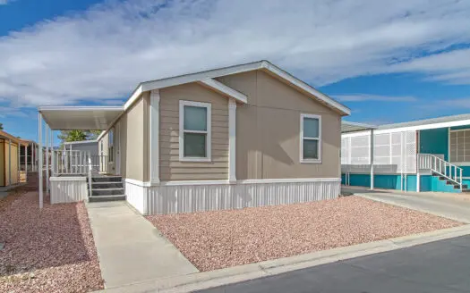 2013 Cavco 3 Bedroom 2 Bathroom mobile home For Sale in Flamingo West 55+ gated Mobile home Community - 8122 W. Flamingo Rd. Las Vegas, NV. ABC Mobile Homes