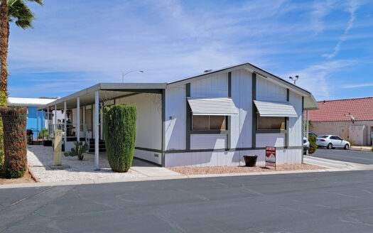 24x60 Fleetwood 2-bedroom 2-bath double-wide mobile home For Sale Flamingo West 55+ Mobile Home Park 8122 W. Flamingo Rd Las Vegas NV 89147 abcmobilehomes.com (702) 641-4444