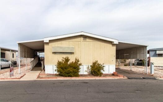 1978 Manatee 24x60 3 bedroom 2 bathroom mobile home For Sale Sand Creek Mobile Home Park - 2627 S. Lamb Blvd Las Vegas, NV 89121 abcmobilehomes.com (702) 641-4444