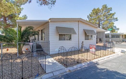 1981 Paramount 24x52 2bedroom 2 bathroom mobile home For Sale Cabana Mobile Home Park 5303 E. Twain Ave Las Vegas NV 89122 abcmobilehomes.com (7020 641-4444