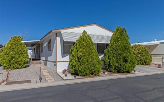 1984 Fleetwood 24x56 3 bedroom 2 bathroom mobile home For Sale Jaycees Senior Community Mobile Home Park - 5805 W. Harmon Ave. Las Vegas, NV 89103 abcmobilehomes.com (702) 641-4444