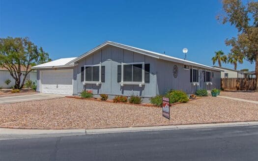 1988 Golden West 24x64 3 bedroom 2 bathroom mobile home For Sale with attached 2-car garage. Tropicana Palms Mobile Home Park 6420 E. Tropicana Ave. Las Vegas NV 89122 abcmobilehomes.com (702) 641-4444