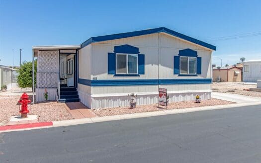 1997 24x44 Skyline 3 bedroom 2 bathroom mobile home For Sale in Maycliff 55+ Mobile Home Park - 3601 E. Wyoming Ave Las Vegas, NV abcmobilehomes.com (702) 641-4444