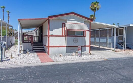 1982 Silvercrest 14x60 2 bedroom 2 bathroom mobile home For Sale in Cabana 55+ mobile home park 5303 E. Twain Ave Las Vegas NV 89122. abcmobilehomes.com (702) 641-4444