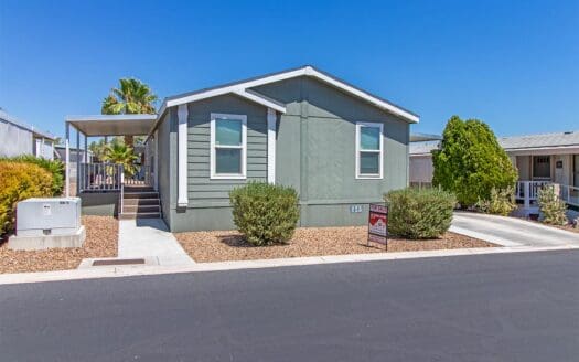 2016 Cavco 24x48 3 bedroom 2 bathroom mobile home For Sale Flamingo West 55+ Gated Mobile Home Park - 8122 W. Flamingo Rd. Las Vegas NV 89147 abcmobilehomes.com (702) 641-4444