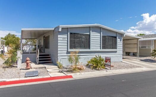 1973 24x44 2 bedroom 2 bathroom mobile home for sale Jaycee's Senior Community Park - 5805 W. Harmon Ave Las Vegas NV 89103 abcmobilehomes.com (702) 641-4444