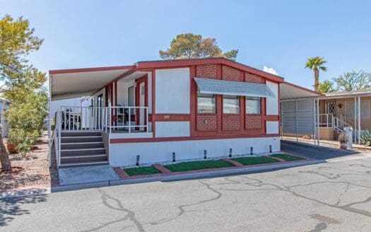 1978 24x64 2 bedroom 2 bathroom mobile home For Sale in Sand Creek 55+ Mobile Home Park - 2627 S. Lamb Blvd. Las Vegas NV 89121 abcmobilehomes.com (702) 641-4444