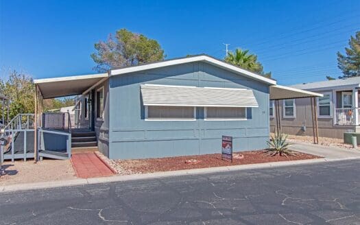 1982 Silvercrest 24x52 2 bedroom 2 bathroom mobile home For Sale Cabana Mobile Home Park 5303 E. Twain Ave. Las Vegas, NV 89122 abcmobilehomes.com (702) 641-4444