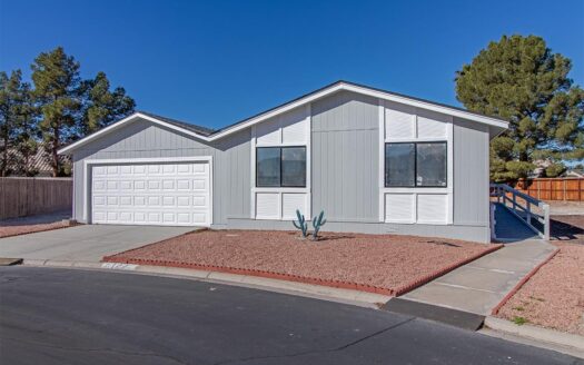 1989 Golden West 24x64 3 bedroom 2 bathroom mobile home For Sale Tropicana Palms Mobile Home Park - 6420 E. Tropicana Ave Las Vegas NV 89122 abcmobilehomes.com (702) 641-4444
